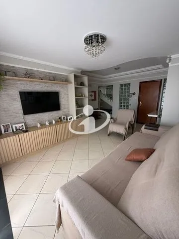 Apto Duplex para vender no Santa Monica imagem 1