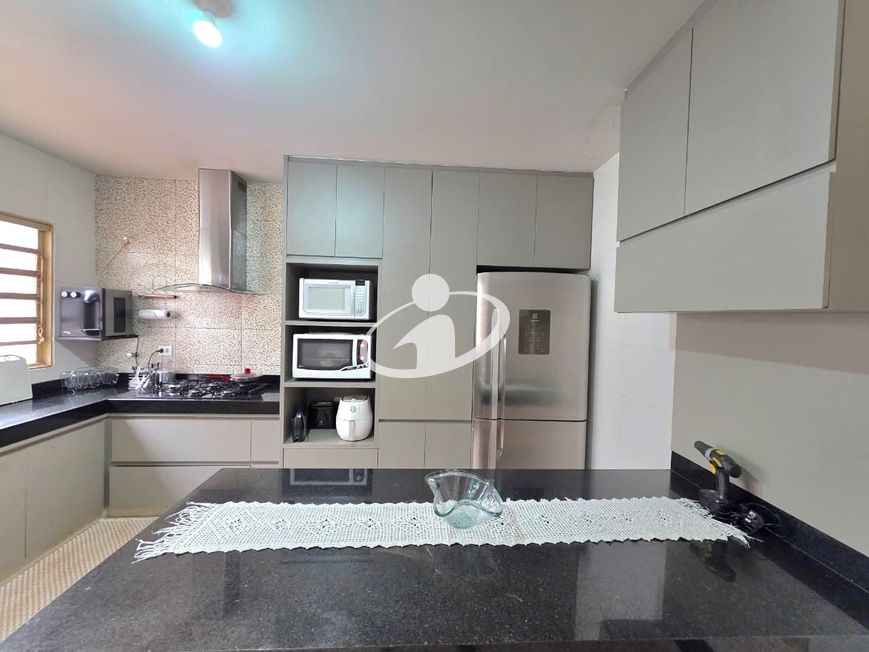 CASA RESIDENCIAL_Venda