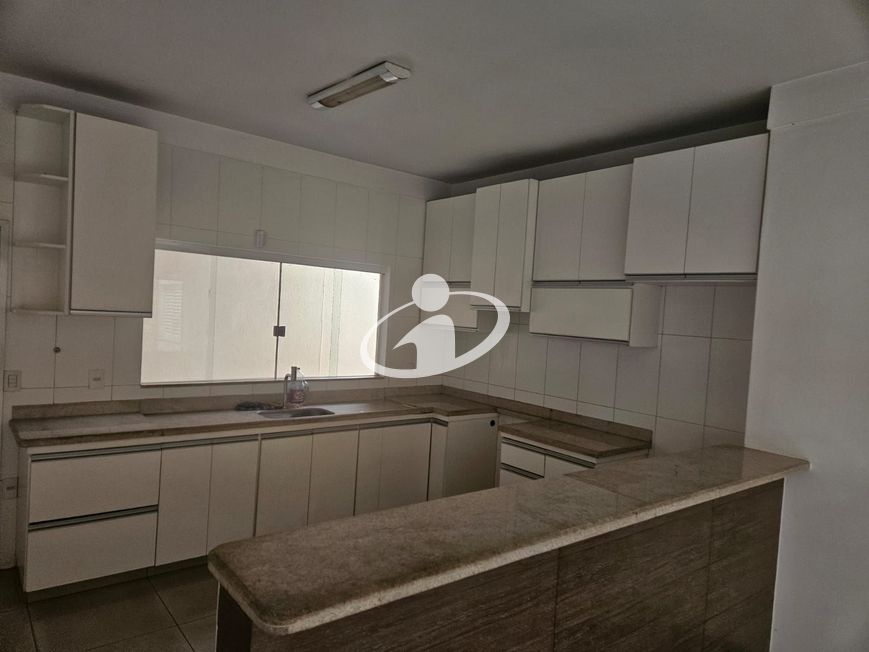 CASA RESIDENCIAL_Venda