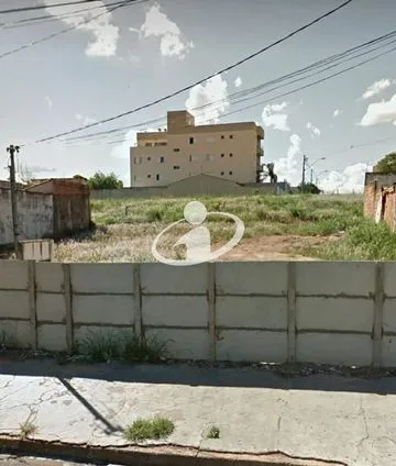 Area para vender no Luizote De Freitas imagem 1