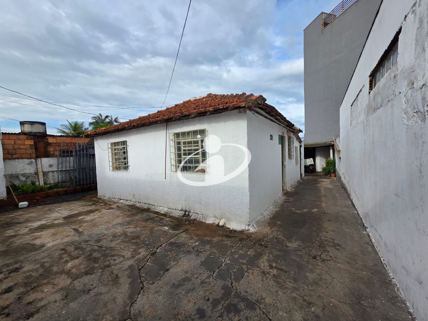 CASA COM COMERCIO_Venda