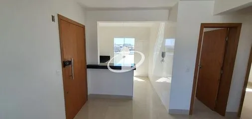 Apartamento para vender no Novo Mundo imagem 1