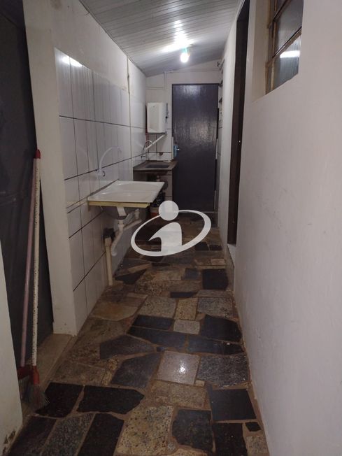 CASA COM COMERCIO_Venda