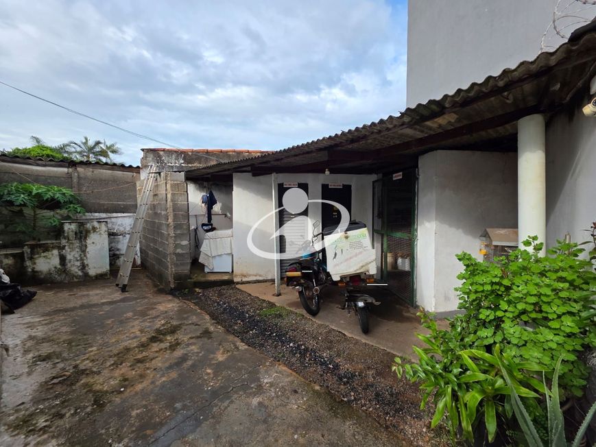 CASA COM COMERCIO_Venda