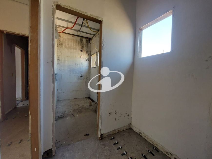 CASA/CONDOMINIO_Venda