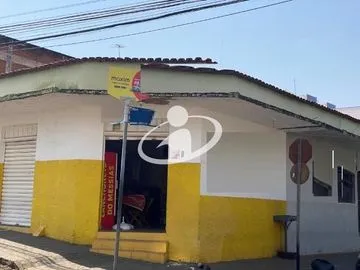 Casa Residencial para vender no Cazeca imagem 1