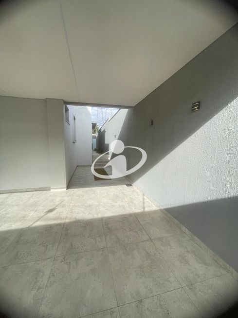 CASA RESIDENCIAL_Venda