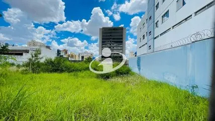 Terreno para vender no Santa Maria imagem 1
