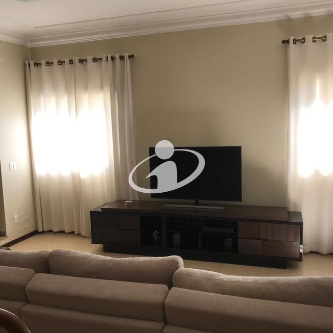 CASA RESIDENCIAL_Venda