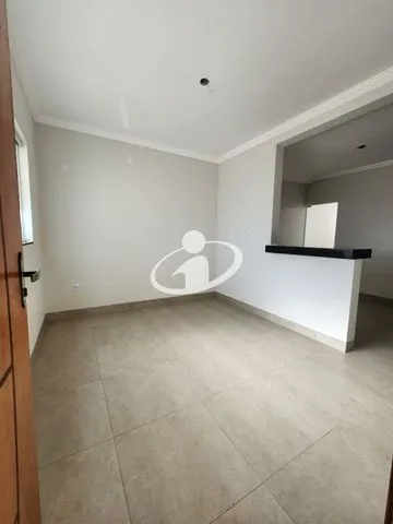 Apartamento para vender no Segismundo Pereira imagem 1