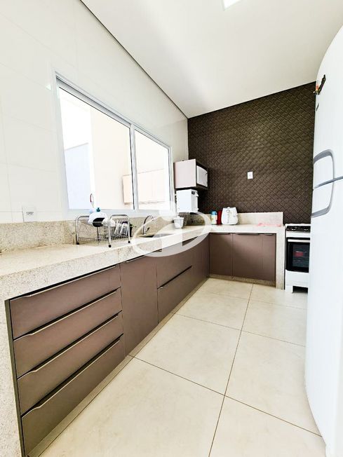 CASA RESIDENCIAL_Venda