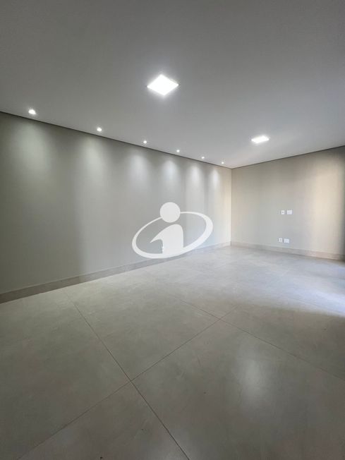 CASA RESIDENCIAL_Venda