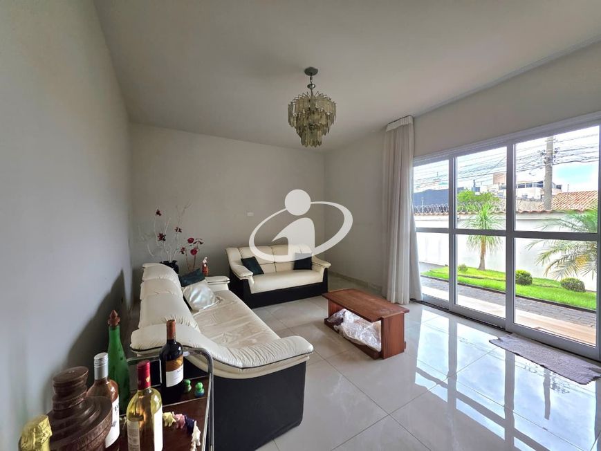 CASA RESIDENCIAL_Venda