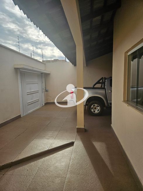CASA RESIDENCIAL_Venda