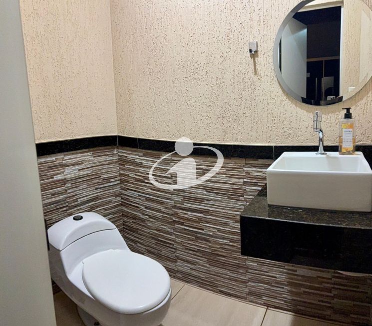 CASA RESIDENCIAL_Venda