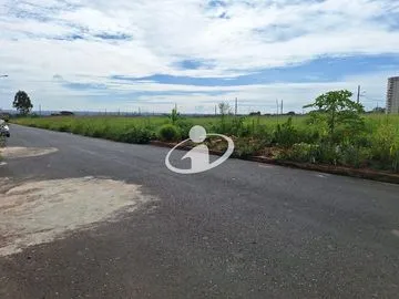 Terreno para vender no Residencial Fruta Do Conde imagem 1