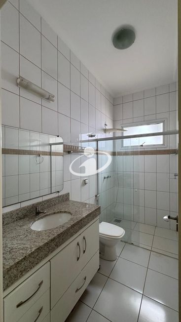 CASA/CONDOMINIO_Venda