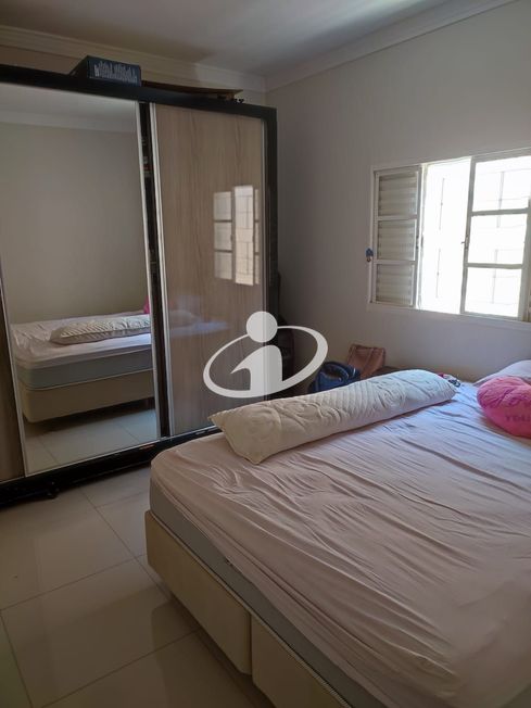 CASA RESIDENCIAL_Venda