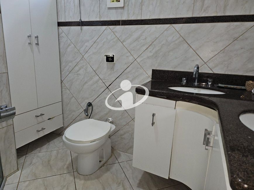 CASA RESIDENCIAL_Venda