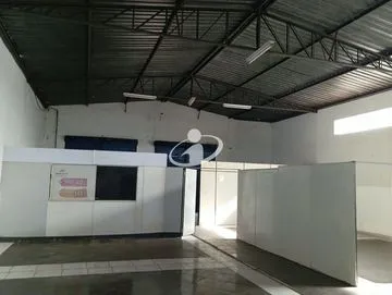 Imovel Comercial para vender no Umuarama imagem 1