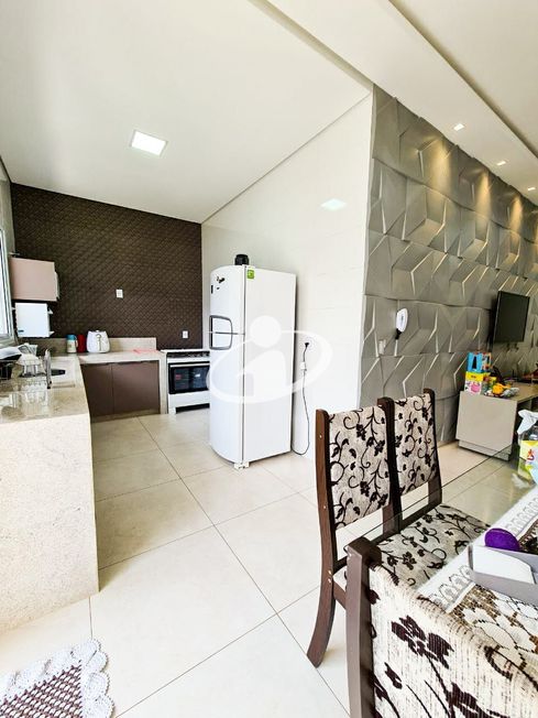 CASA RESIDENCIAL_Venda