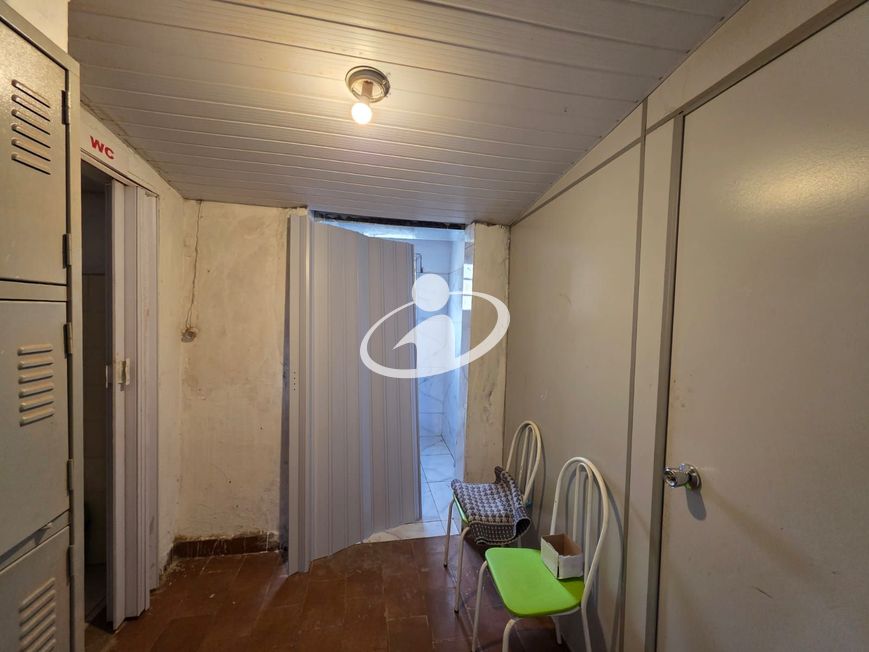 CASA COM COMERCIO_Venda