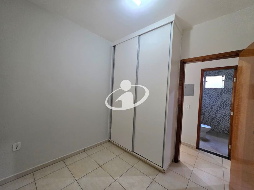 CASA RESIDENCIAL_Venda