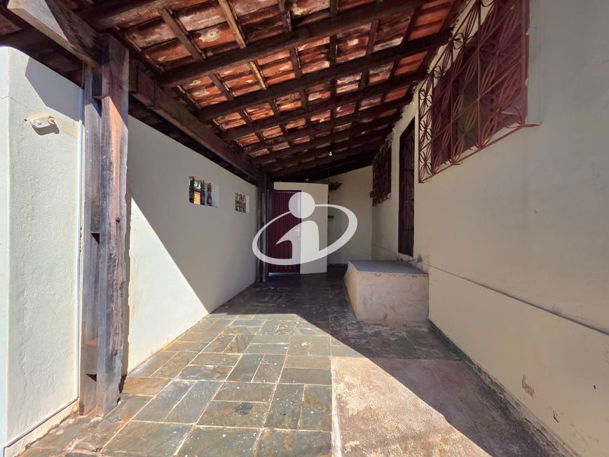 CASA RESIDENCIAL_Venda