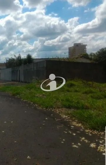 Terreno para vender no Morada Da Colina imagem 1