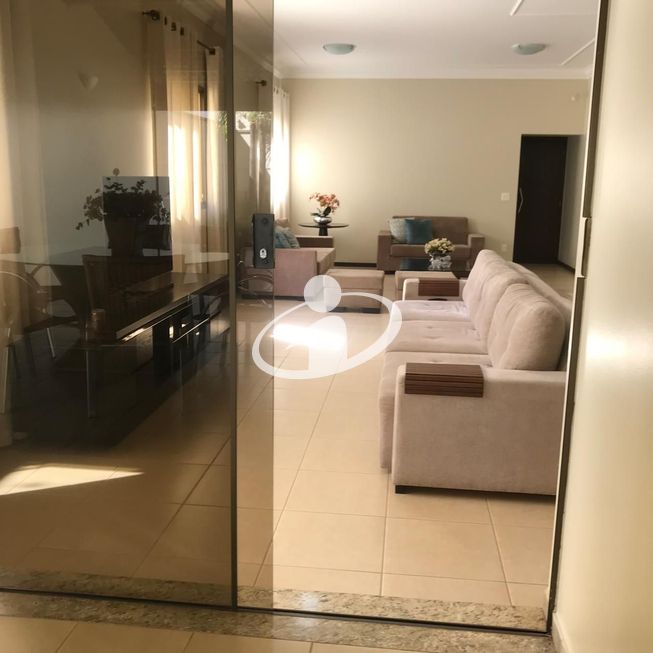CASA RESIDENCIAL_Venda