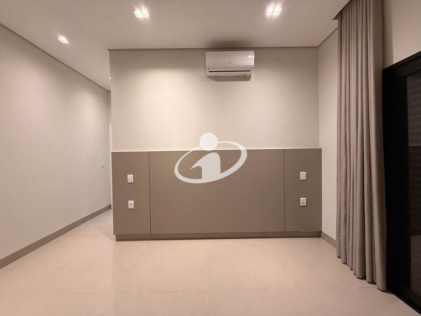 CASA/CONDOMINIO_Venda