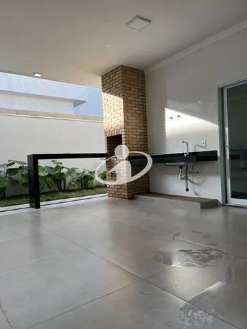 Casa Residencial para vender no Novo Mundo imagem 1