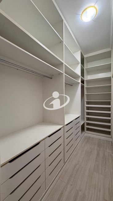 CASA/CONDOMINIO_Venda