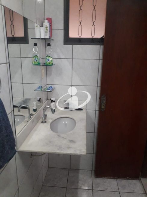 CASA RESIDENCIAL_Venda