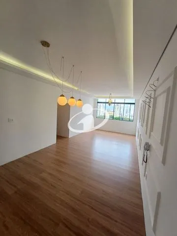 Apartamento para vender no Centro imagem 1