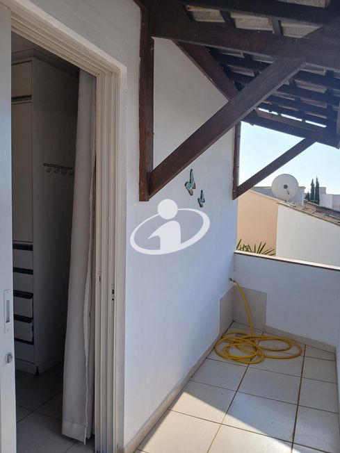 CASA RESIDENCIAL_Venda