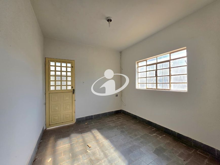 CASA RESIDENCIAL_Venda