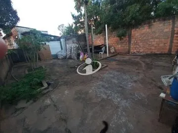 Casa Com Terreno para vender no Lagoinha imagem 1