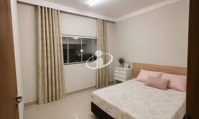 Casa Residencial para vender no Loteamento Portal Do Vale Ii imagem 1
