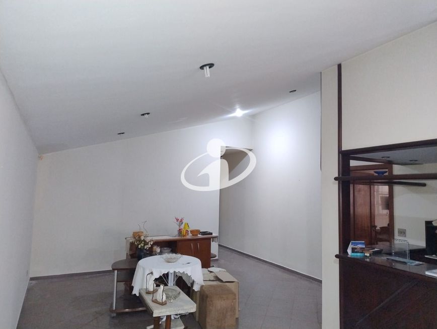 CASA RESIDENCIAL_Venda