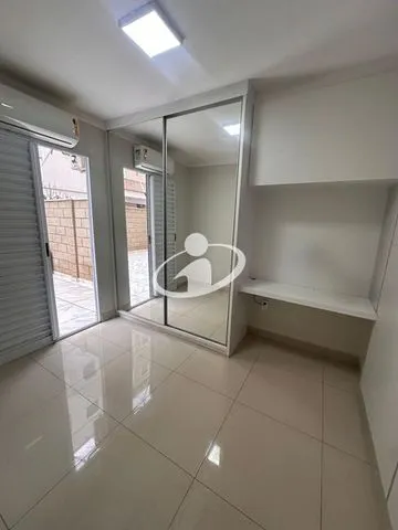 Apartamento para vender no Jardim Holanda imagem 1