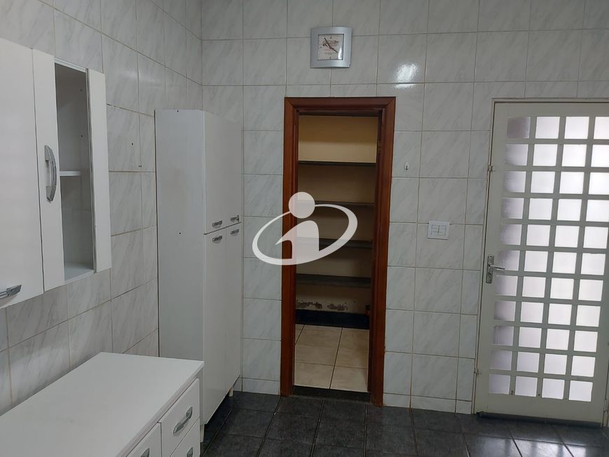 CASA RESIDENCIAL_Venda