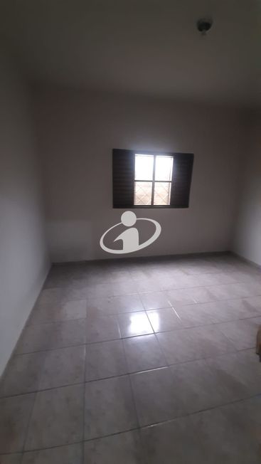 CASA COM COMERCIO_Venda