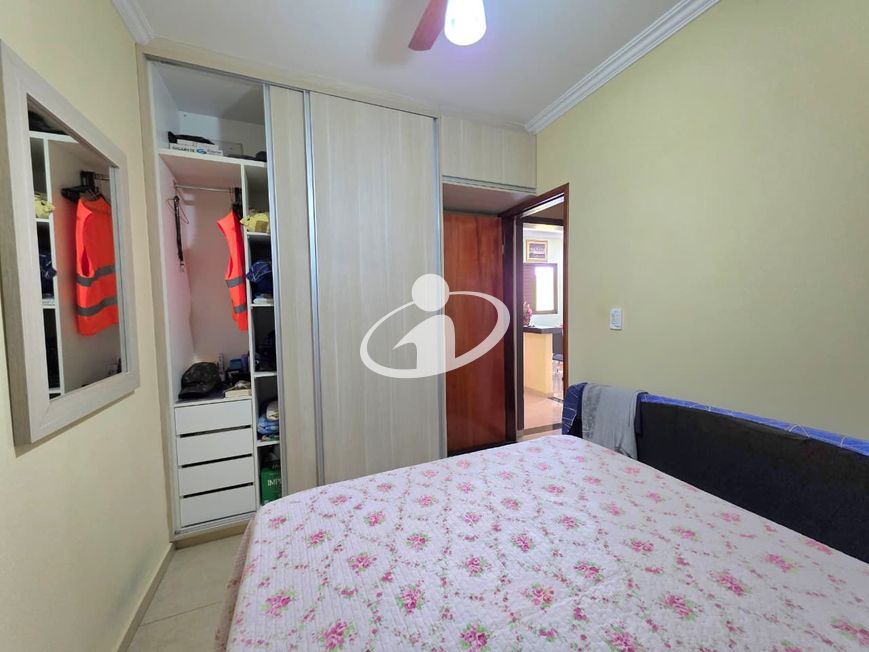 CASA RESIDENCIAL_Venda