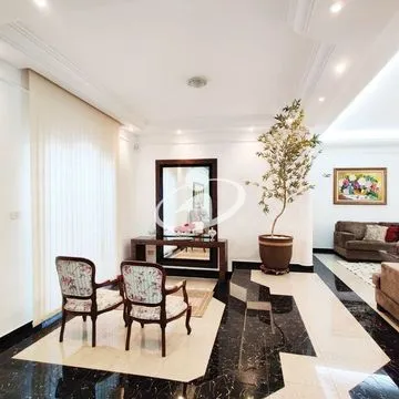 Casa Residencial para vender no Vigilato Pereira imagem 1