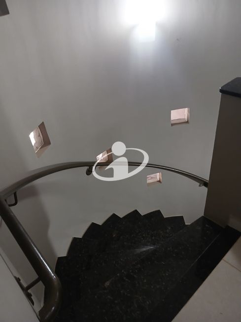 CASA RESIDENCIAL_Venda