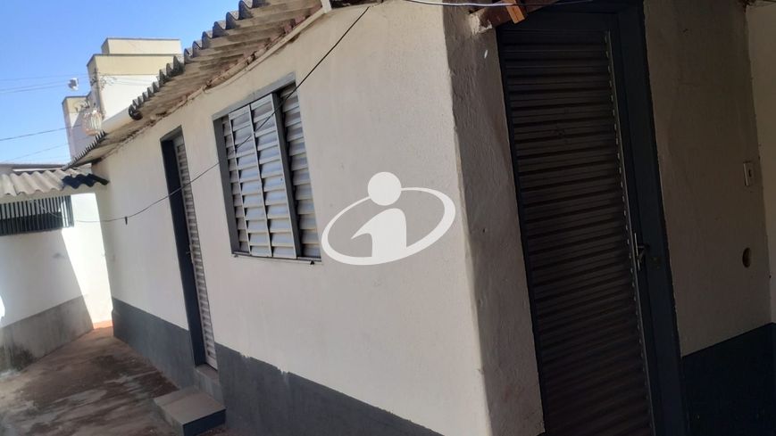 CASA RESIDENCIAL_Venda
