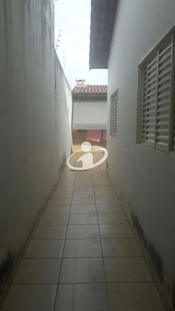 Casa Residencial para vender no Santa Monica imagem 1