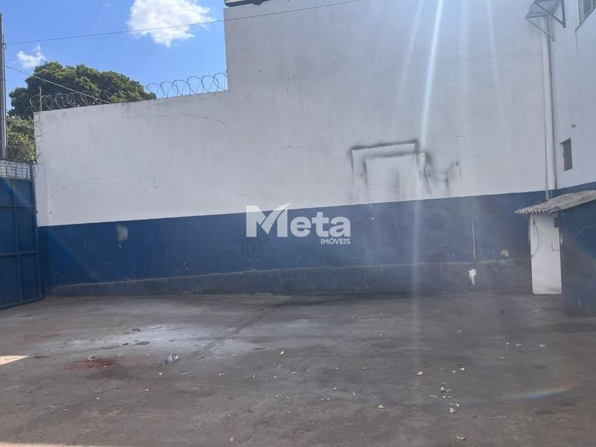 Barracão_Aluguel