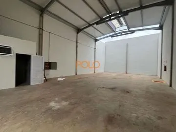 Galpão para alugar no Osvaldo Rezende imagem 1